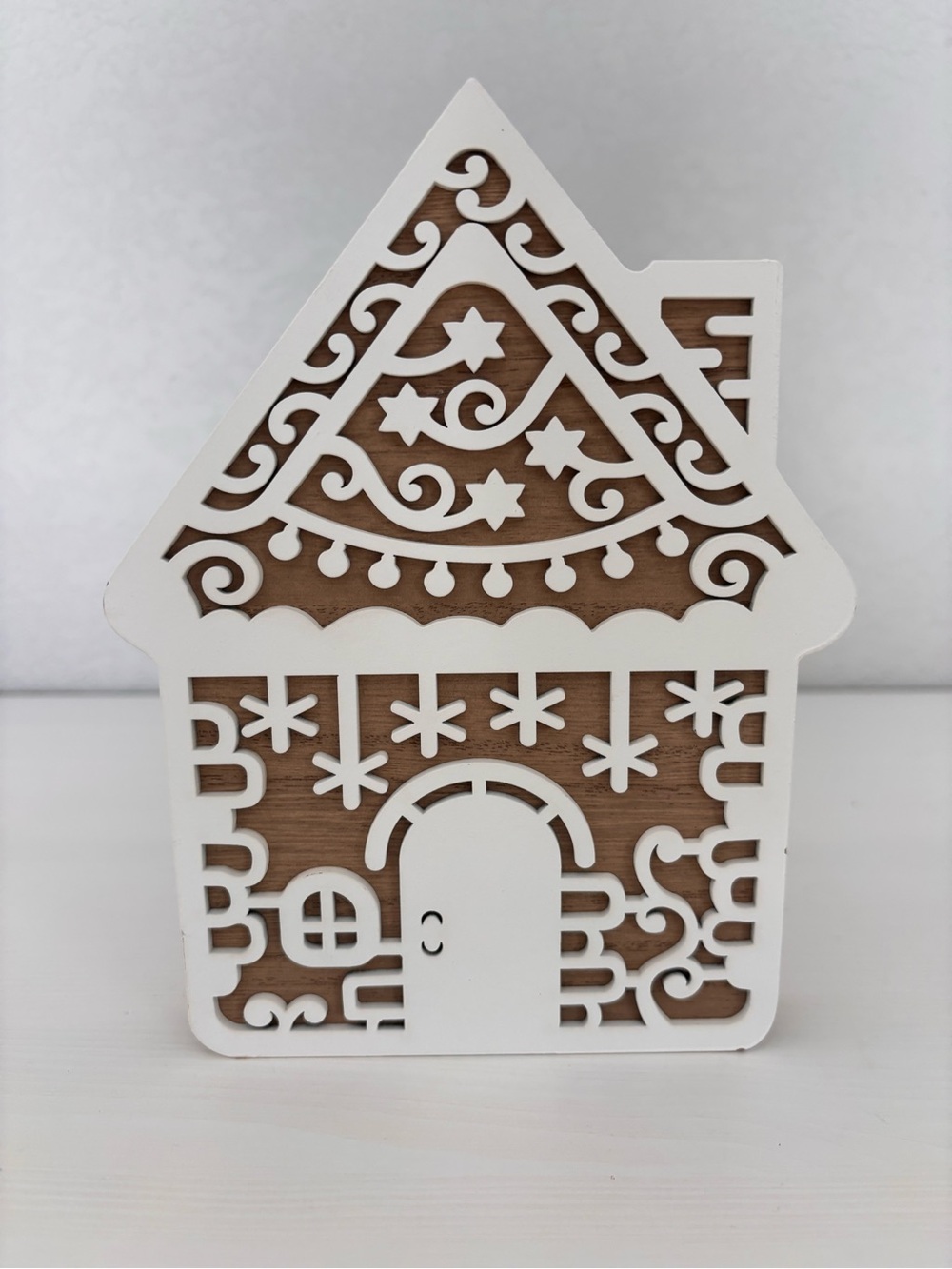 QUILL to PAPER Gingerbread House Standing Sign NWT